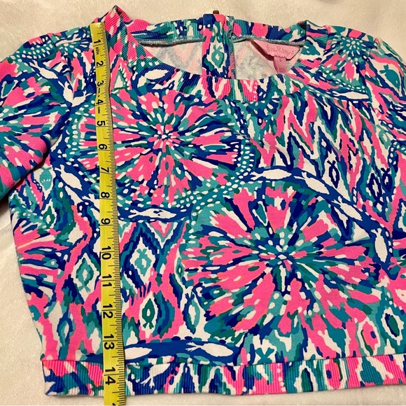 Lilly Pulitzer Carlita 2 piece Set in Tiki Pink Shake It Up - Small - Picture 5 of 14